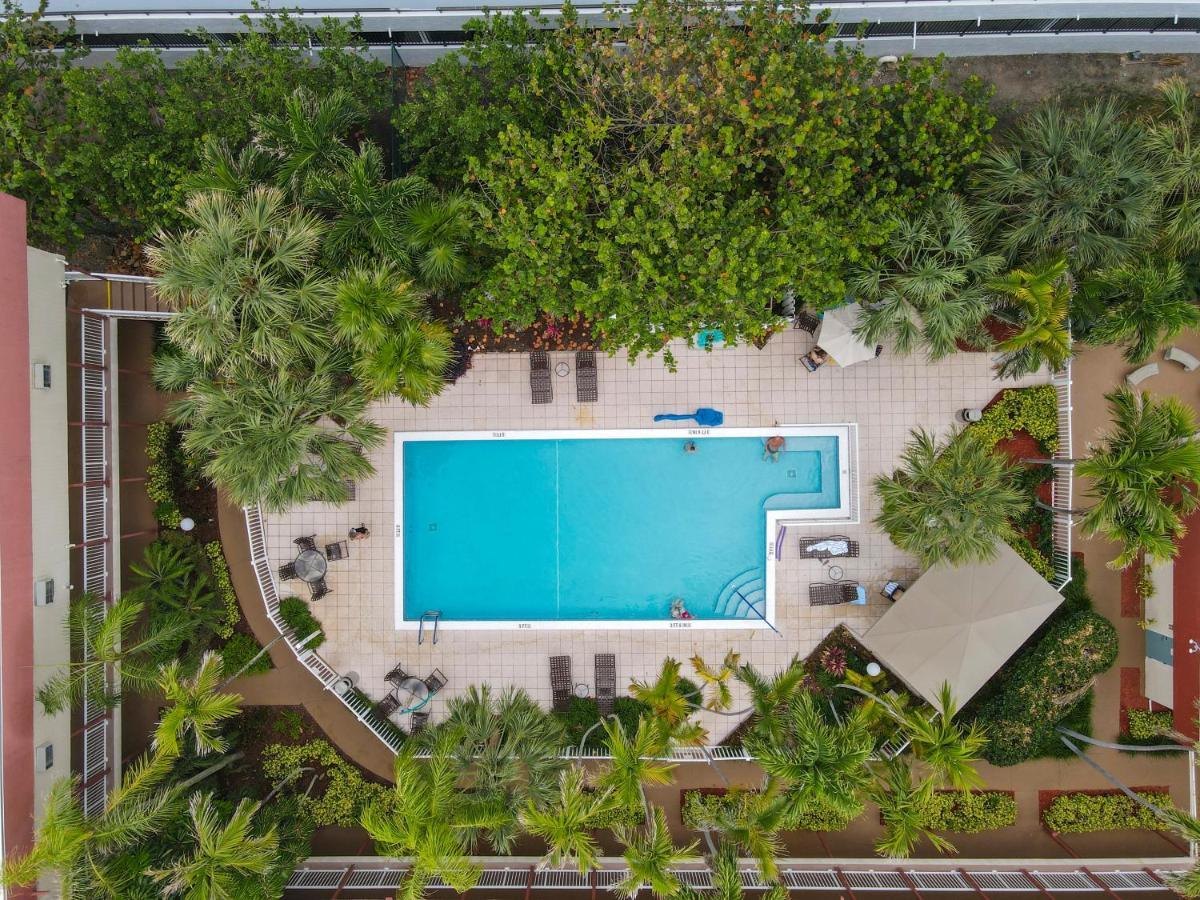 La Costa Beach Club Pompano Beach Exterior photo