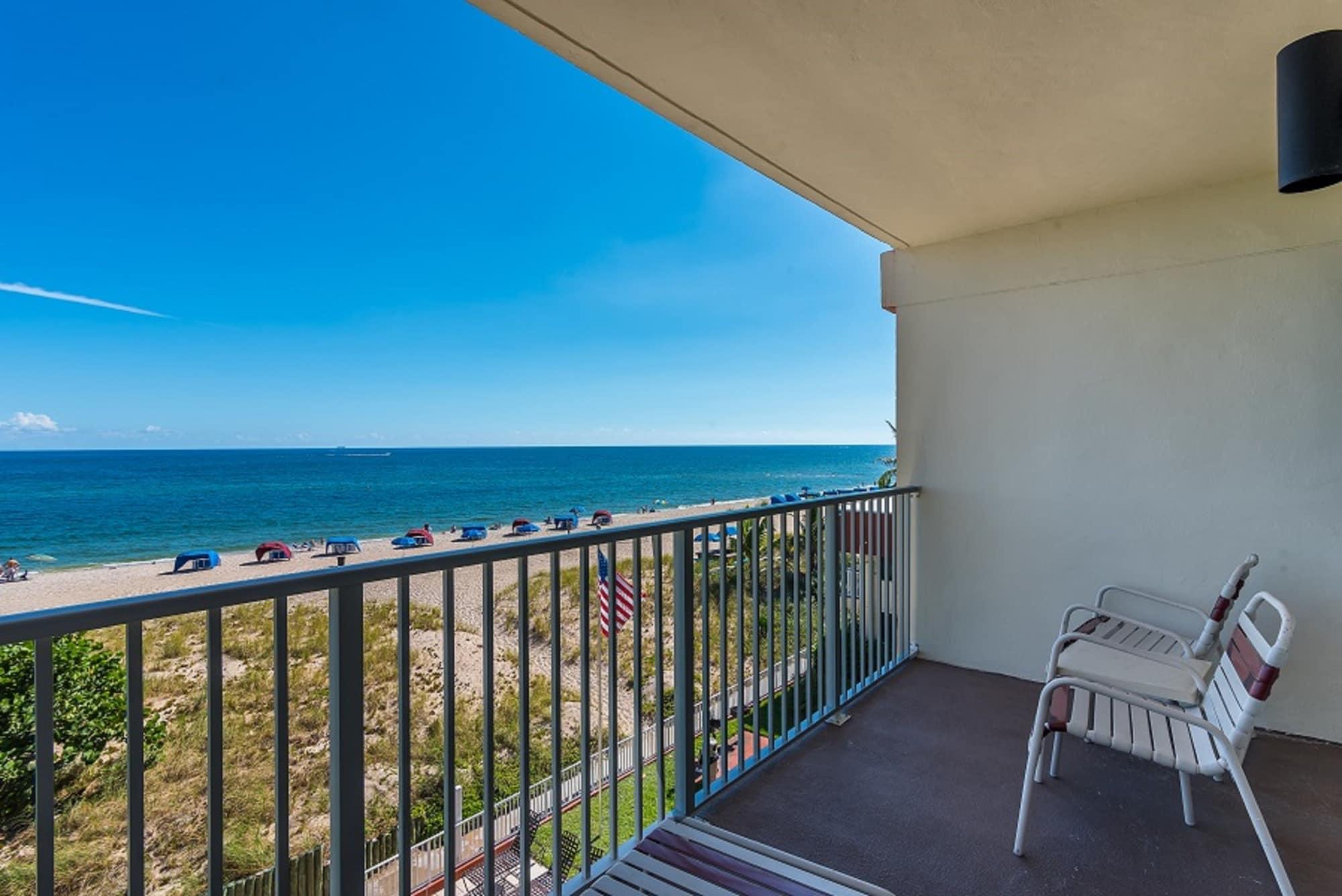 La Costa Beach Club Pompano Beach Exterior photo