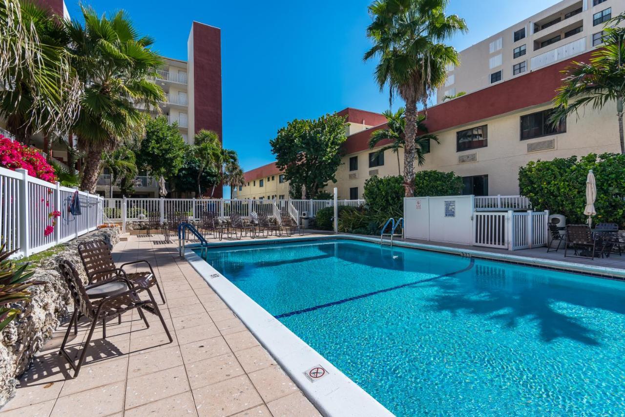 La Costa Beach Club Pompano Beach Exterior photo